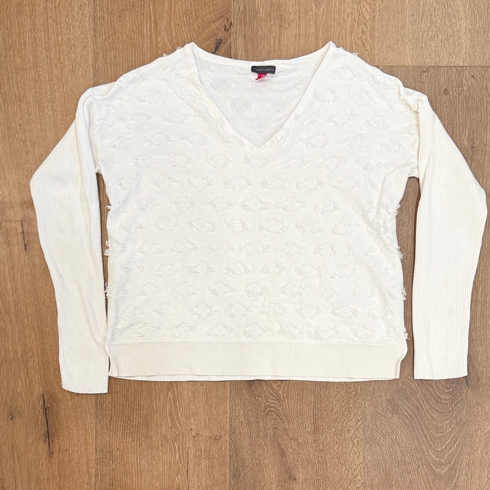 Vince Camuto White Knit Top